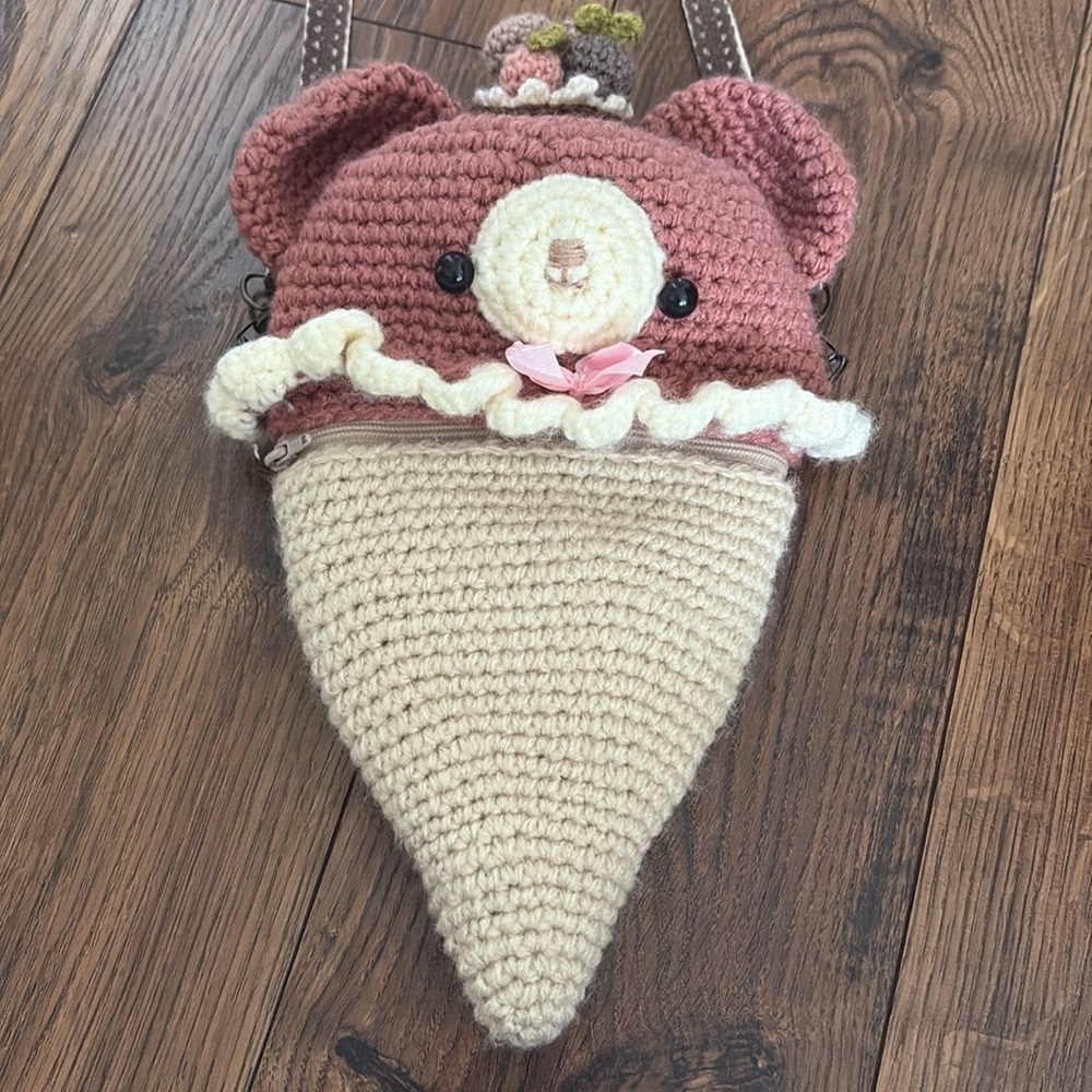 Cute Bear Ice Cream Cone Crochet Crossbody Bag